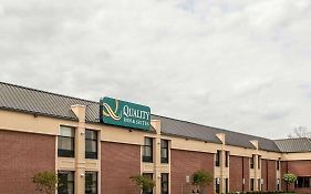 Quality Inn & Suites Greenfield I-70